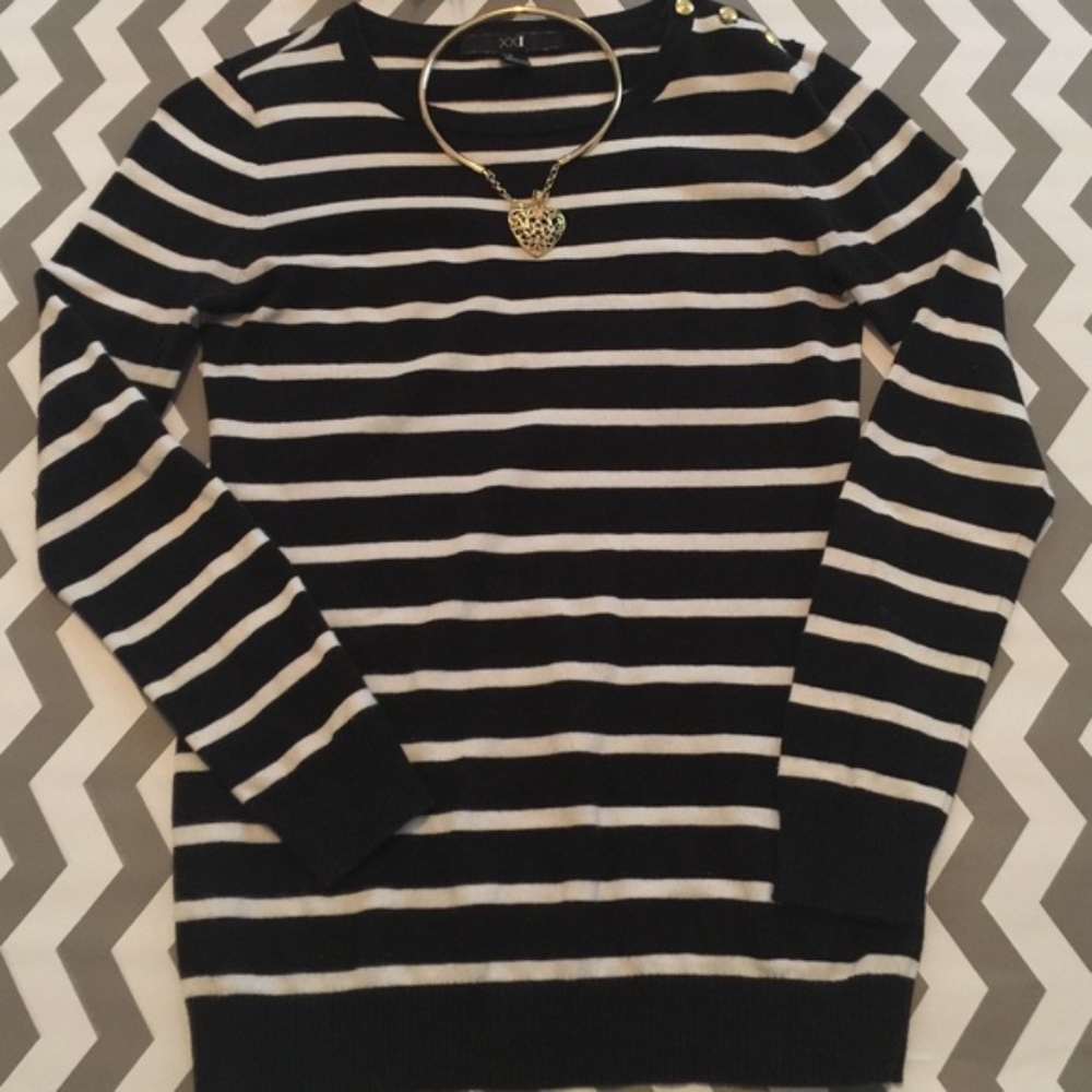 XXI Black & White Striped Crewneck Sweater
